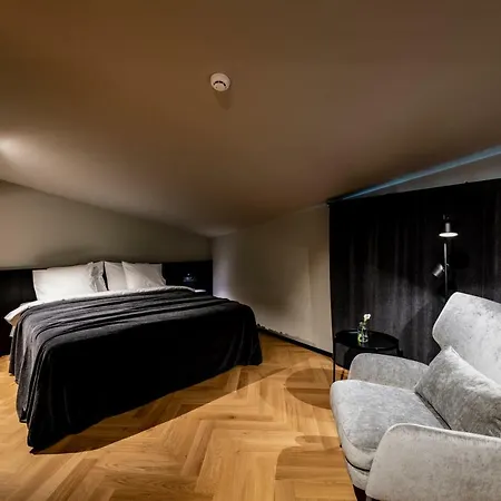Hotel Maestro Design